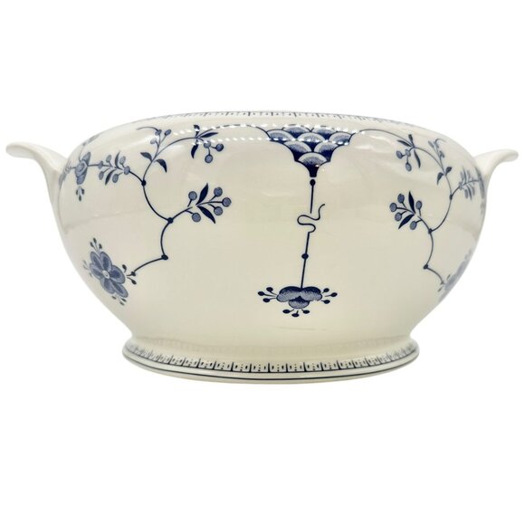 Churchill Serving Bowl with Lid 8 inch Diameter White Blue Floral Design England - Picture 5 of 12